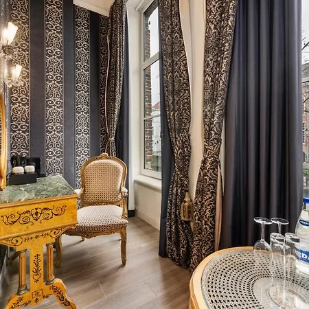 Canal Suites-2