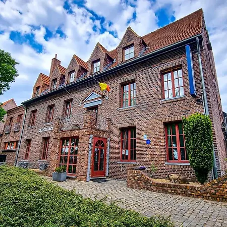 Hotel De Schacht-2