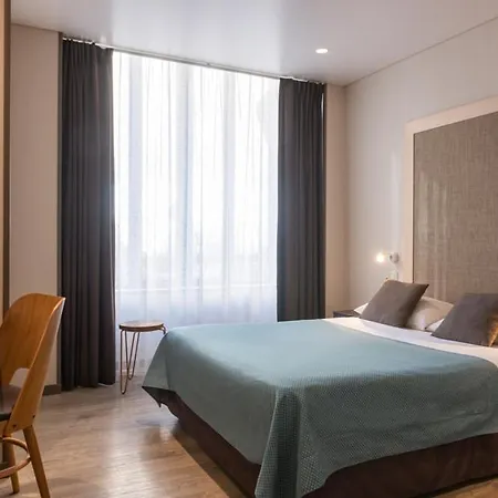 Central Hotel Paris-3