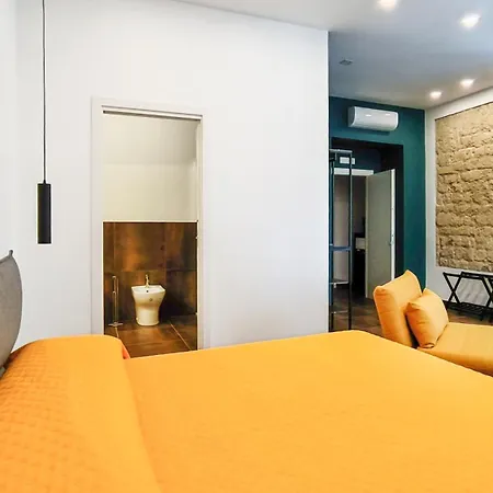 Casa Calu Castel Dell'Ovo-2