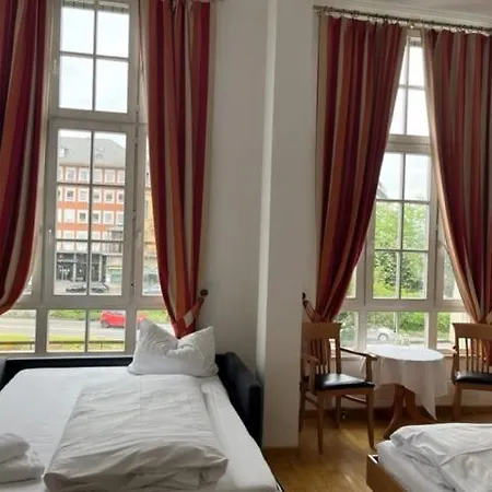 Hotel Roemischer Kaiser-2