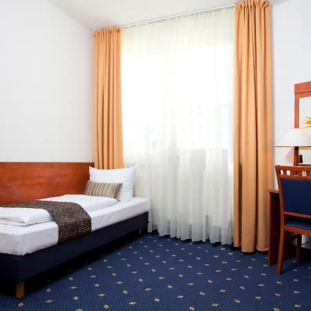 Hotel Atrium Charlottenburg-3