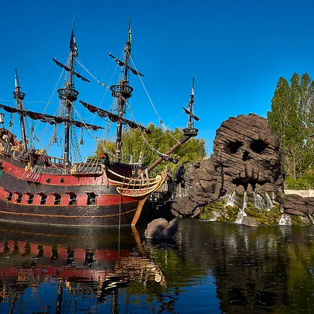 Disney Newport Bay Club-3