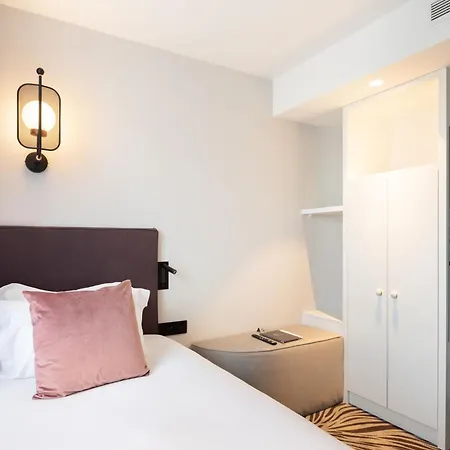 Hotel Prince Albert Gare De Lyon-3