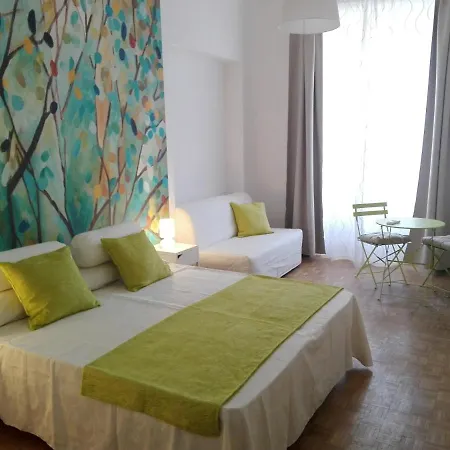 Domus Crescenzio - Guest House-3