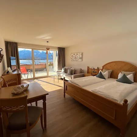 Hotel Fischer Am See-2