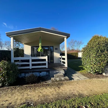 Vakantiepark De IJsvogel - Chalet 102-3