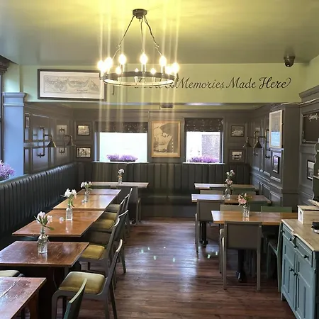 Dockers Inn-3