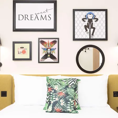Hampton By Hilton London Old Street-3