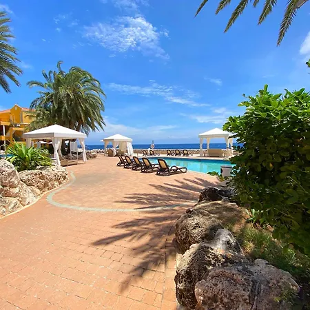 The Royal Sea Aquarium Resort-3