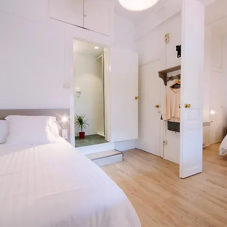 Hostalet De Barcelona-2
