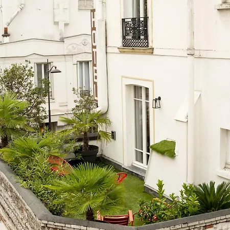 Hotel Des Batignolles-3