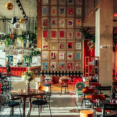 JOST Hotel Montpellier Centre St Roch-3