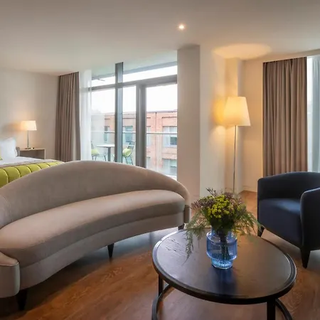 The Gibson Hotel Dublin City-3