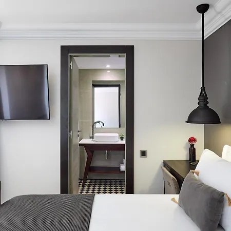 Hotel Cortes Rambla-3