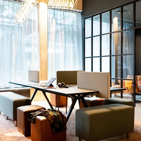 Moxy Essen City-3