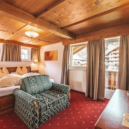 Hotel Kristall - Adults Only-2