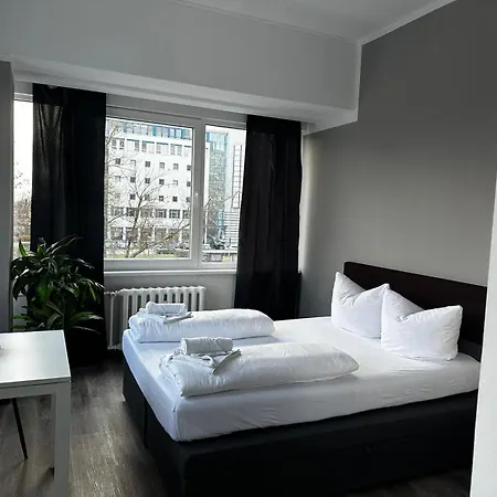 Ootel Berlin-2