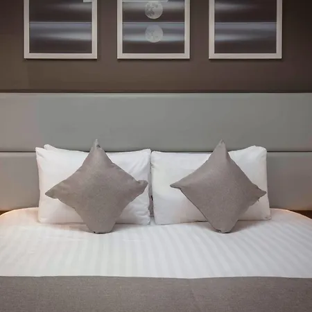 Best Western Plus Vauxhall Hotel-3
