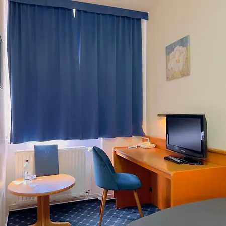Elbbruecken Hotel-3