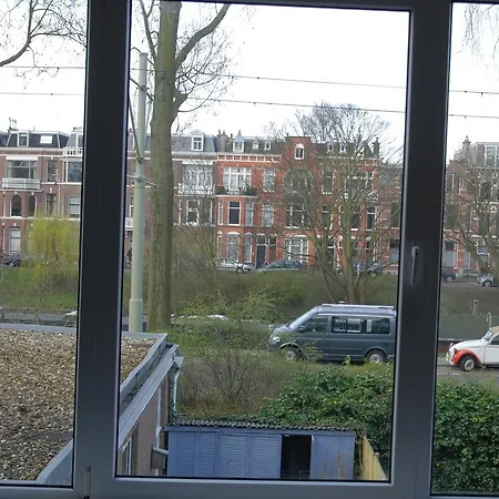 Bed&Breakfast Obrechtstraat-2