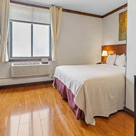 LIC Hotel-2