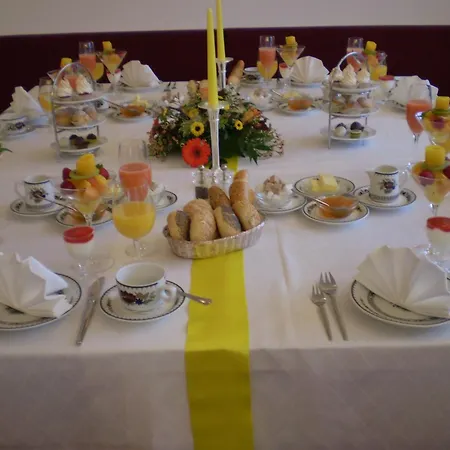 Hotel Christine-2