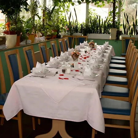 Hotel Am Schloss Borbeck-2