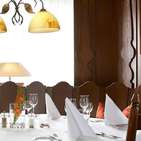 Hotel Kuehler Krug-3