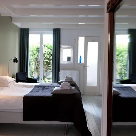 Bed & Breakfast Westviolet-2