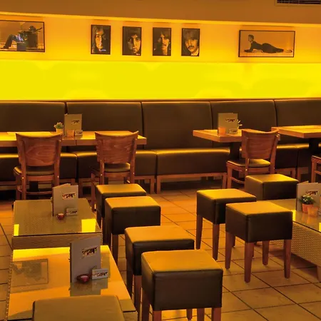 Hotel Karl Mueller-3