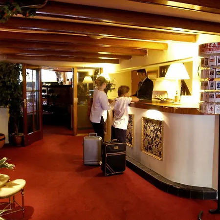 Rembrandtplein Hotel-2