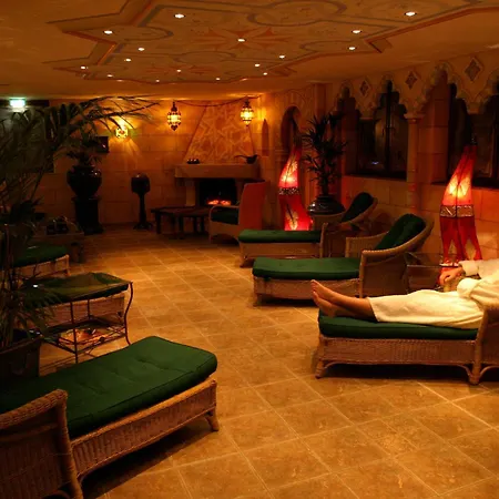 4-Sterne Burghotel Castillo Alcazar, Europa-Park Erlebnis-Resort-2