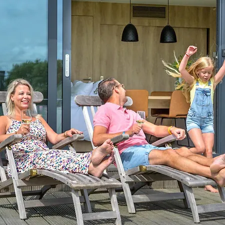 Buiten Pekelinge - Panorama Lodge-2