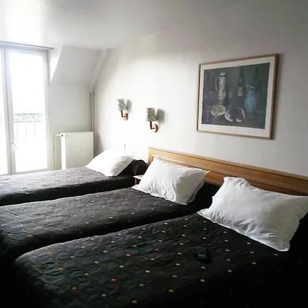 Hotel Americain-2