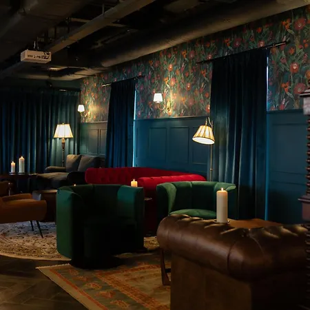Moxy Edinburgh-3