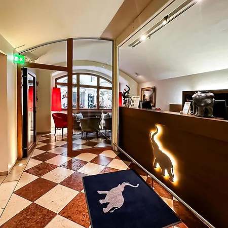 Hotel Elefant-2