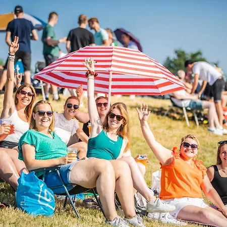 TT Circuit Assen 2026 Glamping incl stroom-2