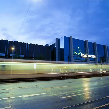Hotel Alt Deutz City-Messe-Arena Kontaktloser Self Check-In-3