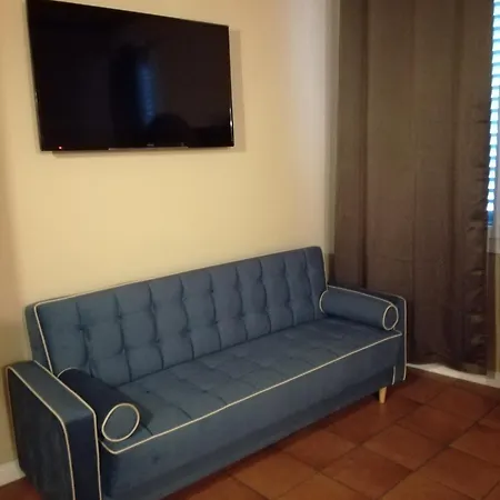Piazza San Domenico Rooms - Bedinbolognacentro-2