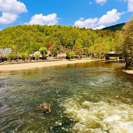 Au Sommet De La Cascade-2