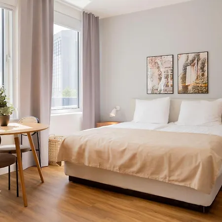 Limehome Amsterdam Gatwickstraat-2