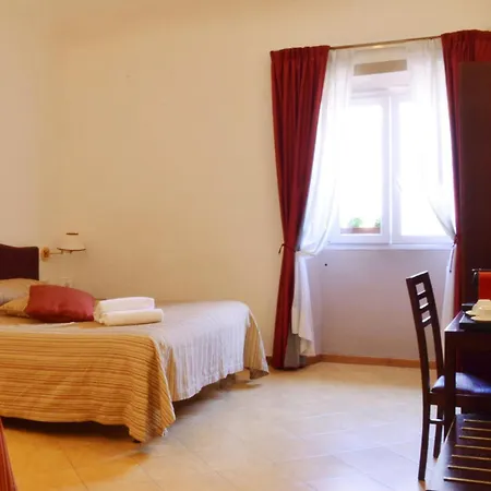 Hotel Cardinal Of Florence - Recommended For Ages 25 To 55-3