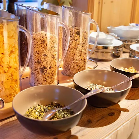 Hotel Garni Waldschloessl-3