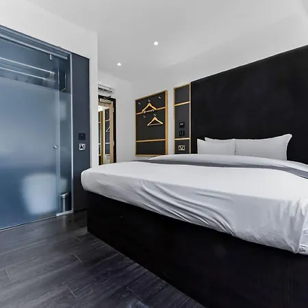 The Z Hotel Holborn-2