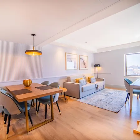 Vip Executive Suites Do Marques Hotel-3
