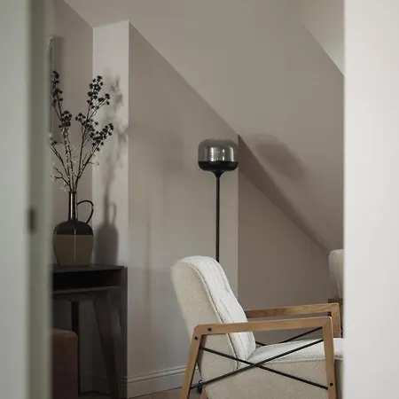 Zurenborg Suites-3