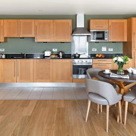 Marlin Apartments Commercial Road - Limehouse-3