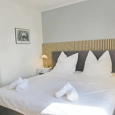 Hotel Marina-2