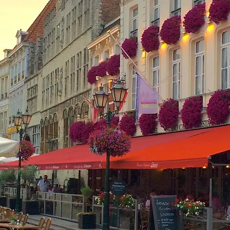 Grand Cafe Hotel de Bourgondier-3